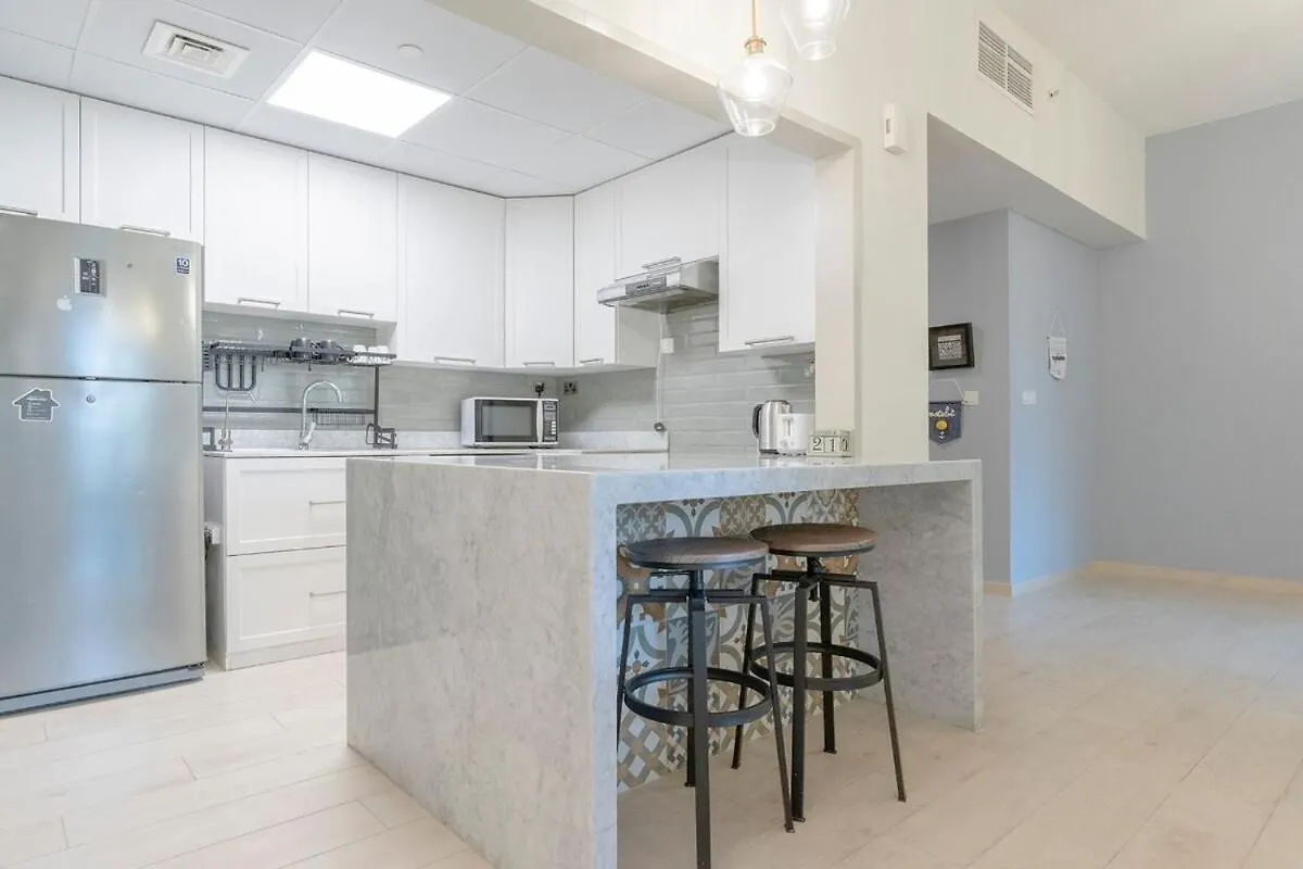 Seashell Stunning 2 Bedrooms In Jbr Dubai